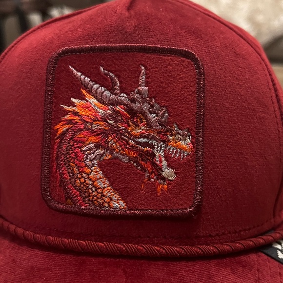 DRAGON - Royalty Goorin Bros Burgundy Cap / limited edition/ velvet NWOT - Picture 2 of 8
